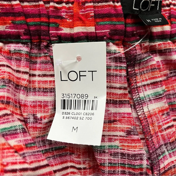 NWT Loft Women’s Pleated Pull On Ikat Shorts - Size M - Linen/Rayon Blend - Picture 12 of 12